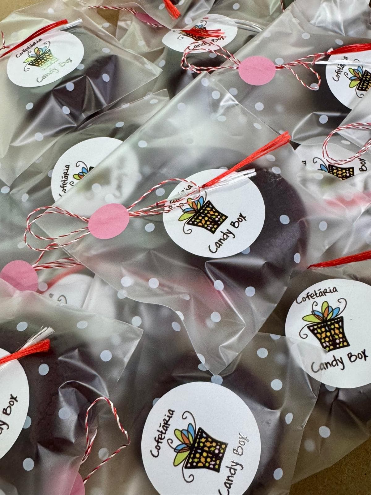 Candy Box – deserturi artizanale pentru companii